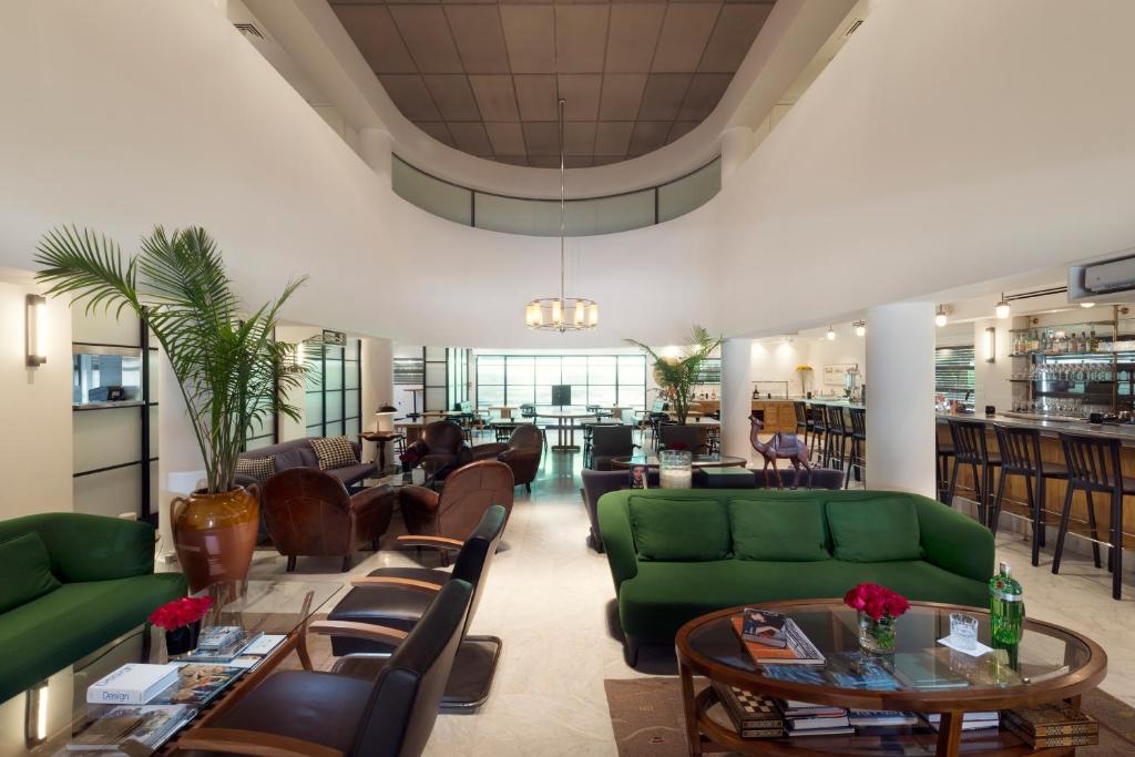 Lily and Bloom Hotel photo