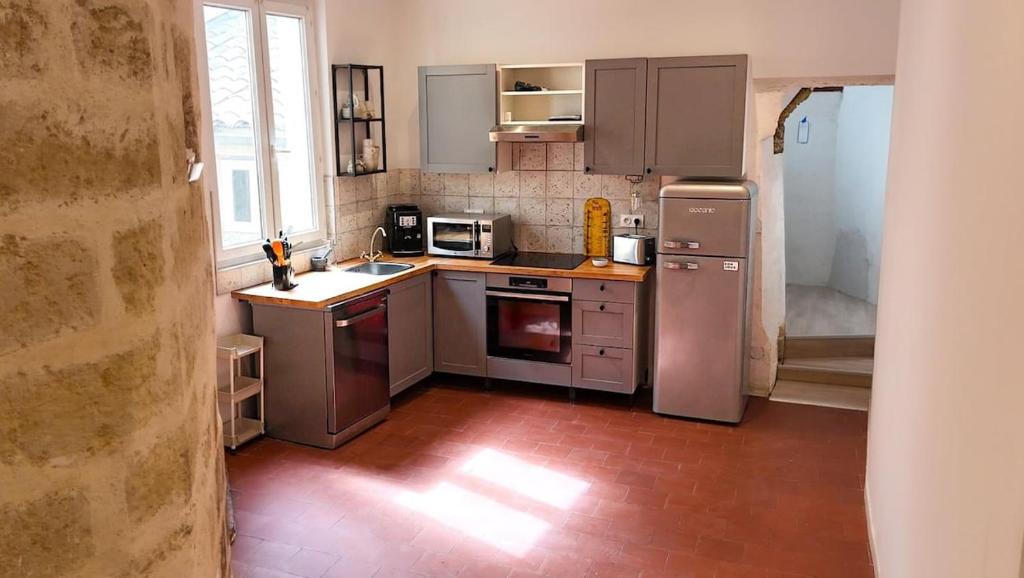 Pézenas historique appartement clim wifi 2 chambres 6 couchages - 3