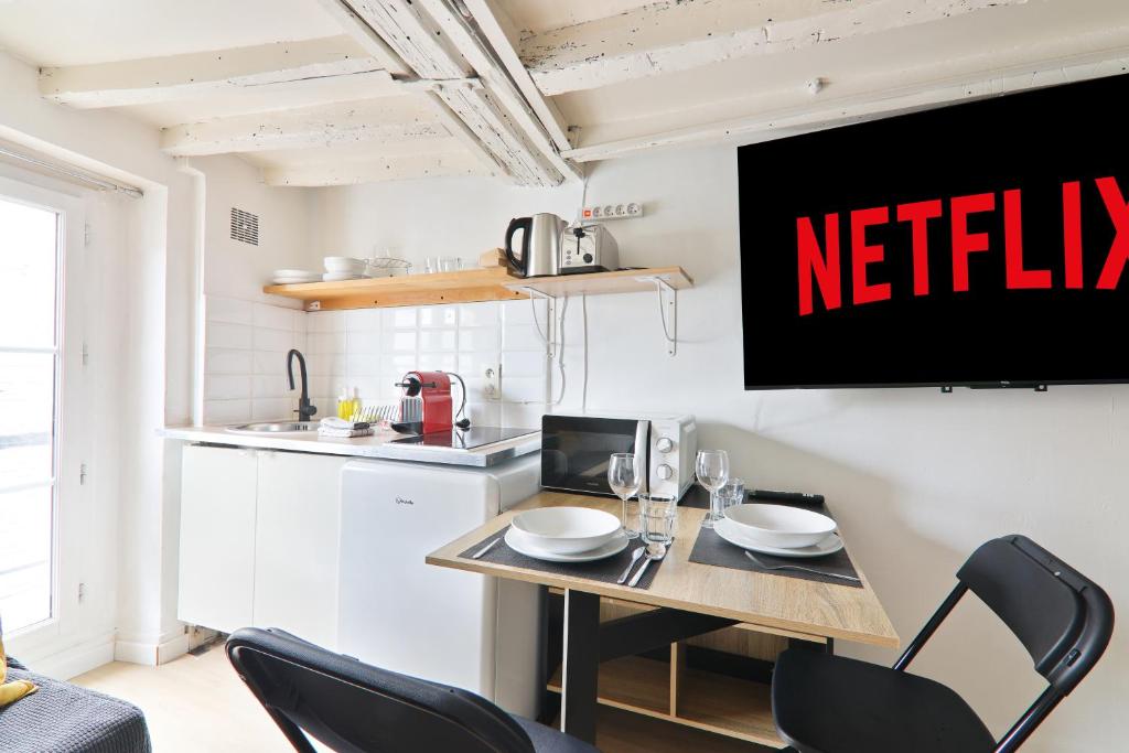 Studio Appartement Quartier Saint-Michel Notre-Dame 3 Free Netflix - 2