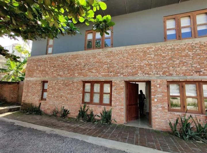 Serendipity, Kolombo