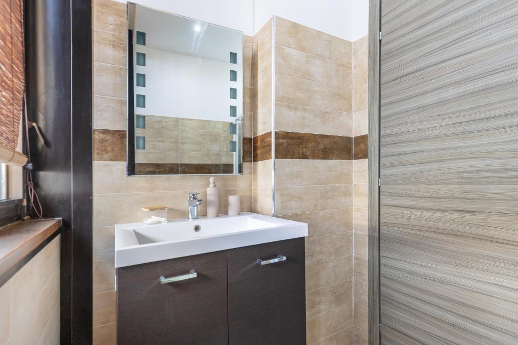 Porta Nuova-Inalpi Loft Moderno Luminoso con AC - 5