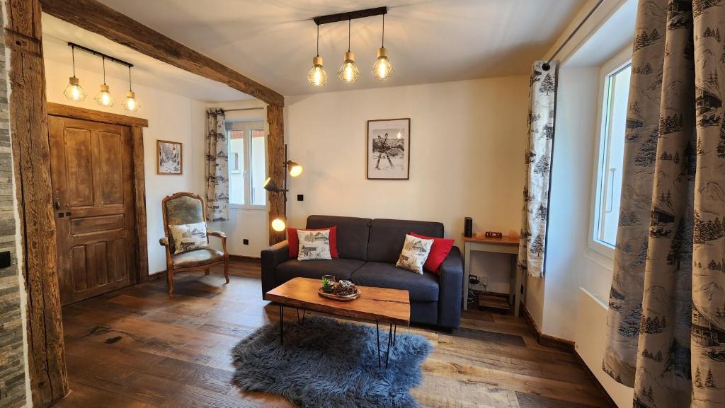 chalet cosy, jacuzzi privé, calme, idéal moto rando vélo - 5