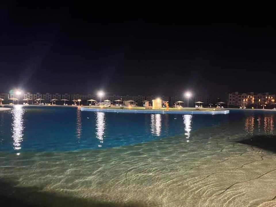 شاليه ثلاث غرف مكيف ومجهز بالكامل, ‘Atāqah