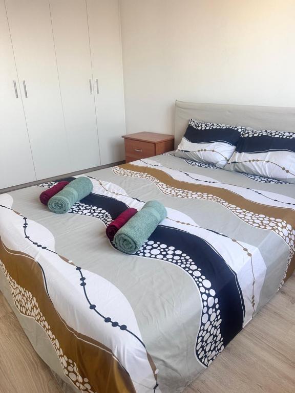 Faneromeni 33, Scala