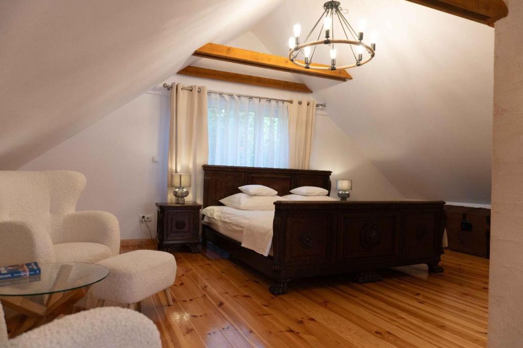 Paaryski Zakątek, Domki na Roztoczu, Pary