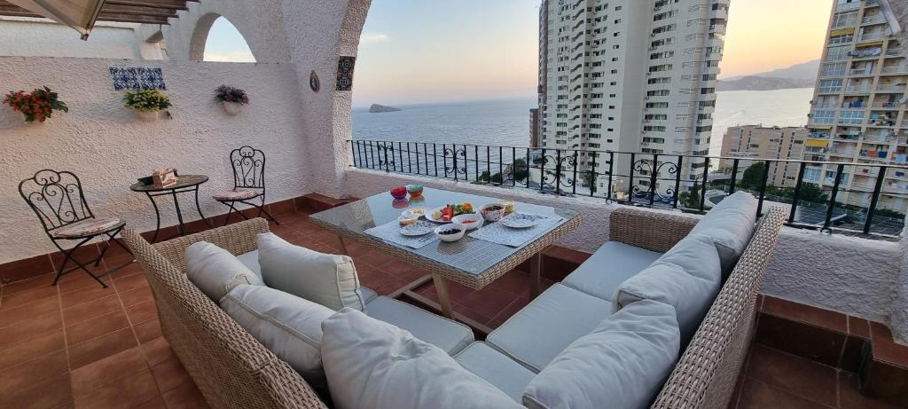 Sea view Duplex on Levante beach, Benidorm