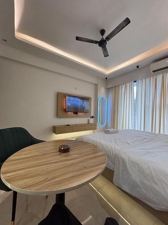 Hazratganj Hideaway, Lakhnaú