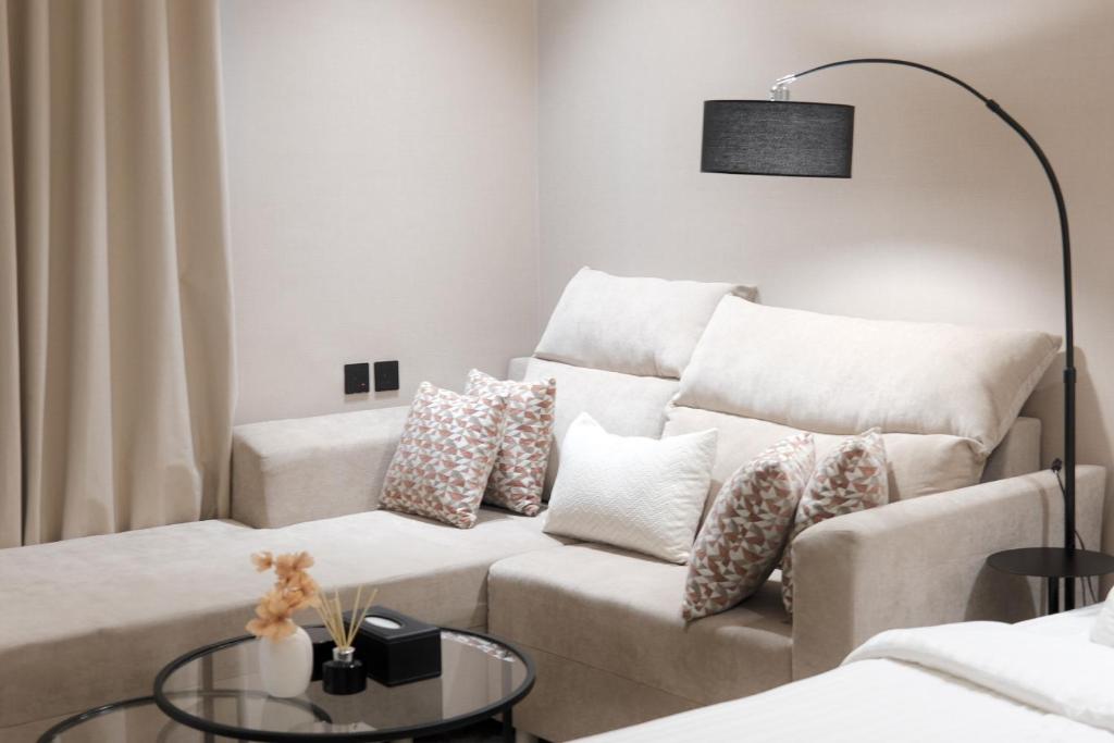 استديو مودرن بتصميم فندقي c9, Rijád