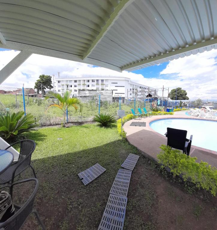 APARTAHOTEL para grupos a 4 min del Parque del Café - 2