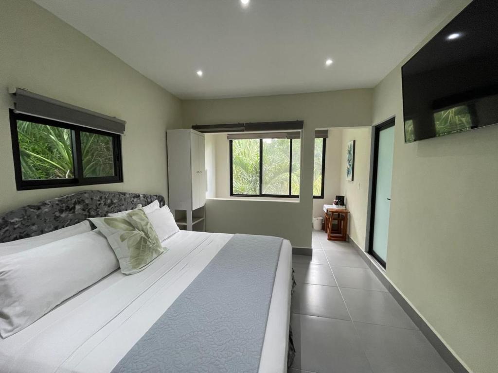 The Blue Eco Lodge - 4