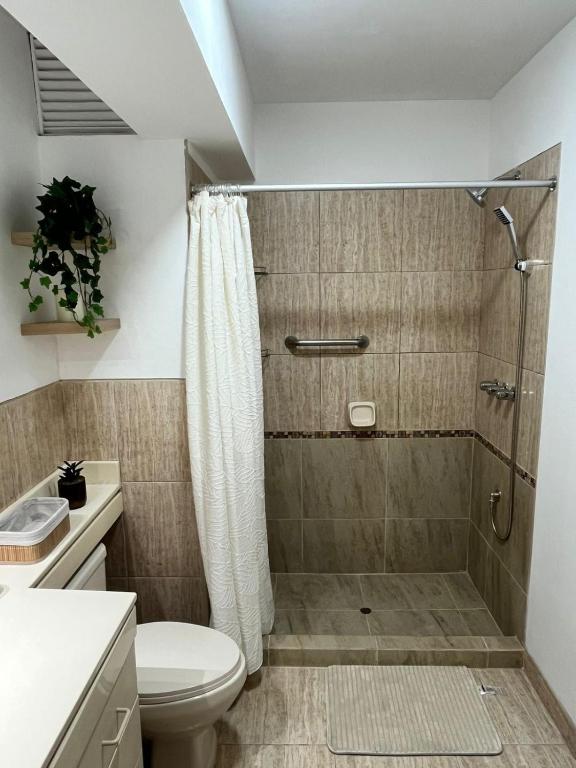 Acogedor apartamento a 2 cuadras de Larcomar - 2