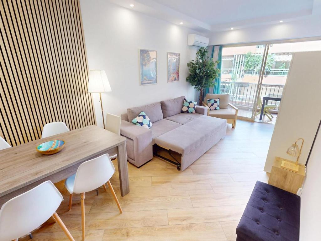 Agréable 2P rénové au centre avec terrasse - FR-1-196-387 - 4