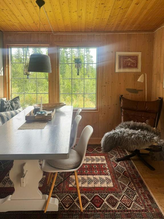 Cosy Family Cabin With Views And Sauna, Aulstad