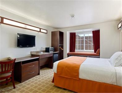 Microtel Inn & Suites by Wyndham Cheyenne photo