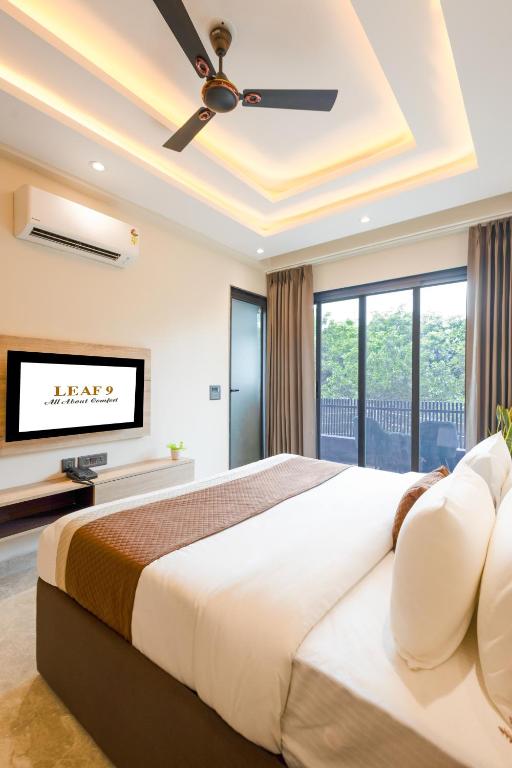 Leaf 9 Grand, Near Udyog vihar and Yashobhoomi, Gurgáon