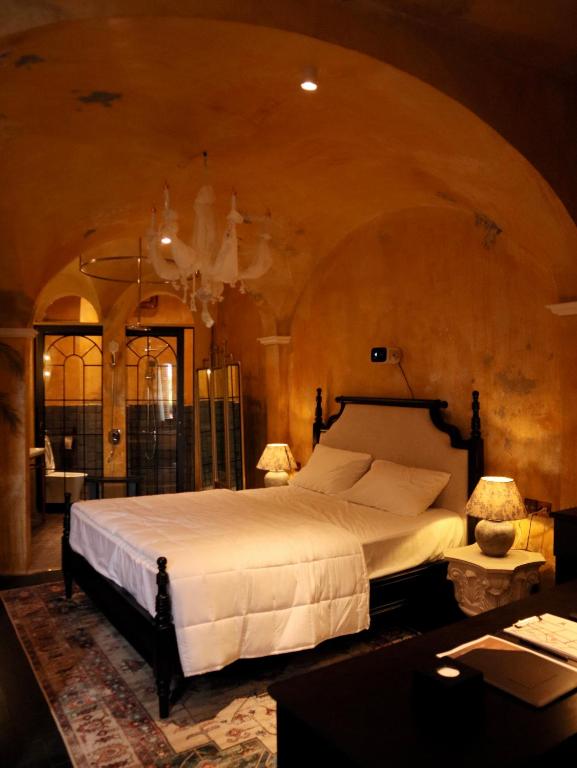 DEMO Inn & Ine - Poetic Studio Stay, Hanoj