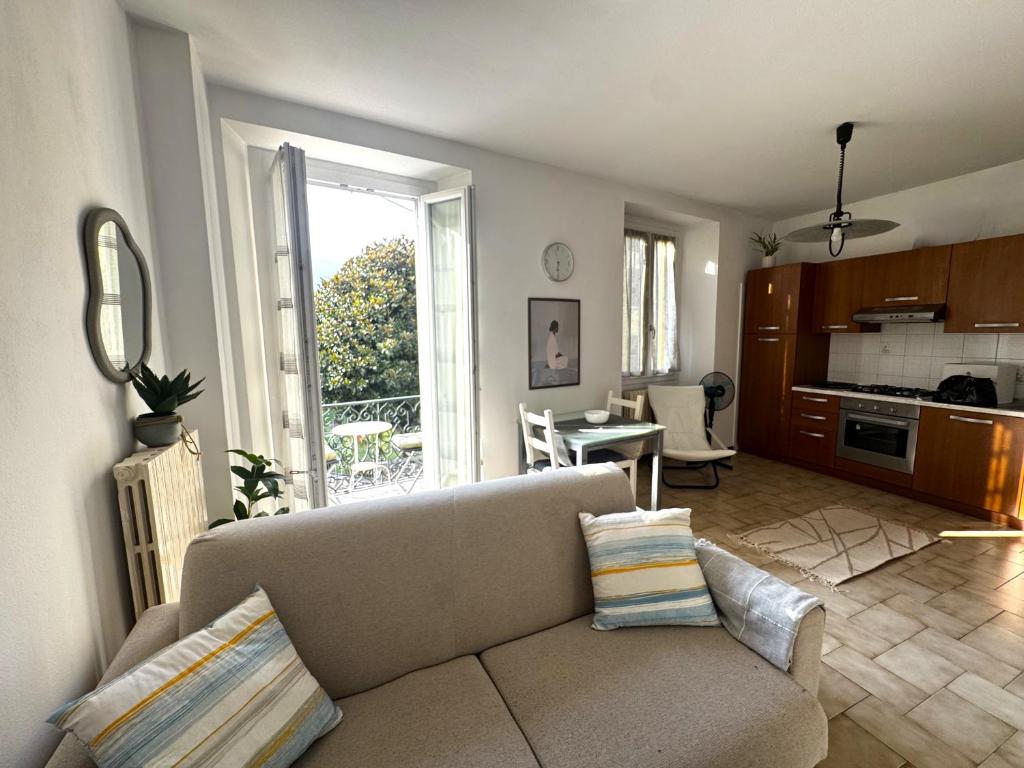 Casa del Lago by Gottschalk - 2