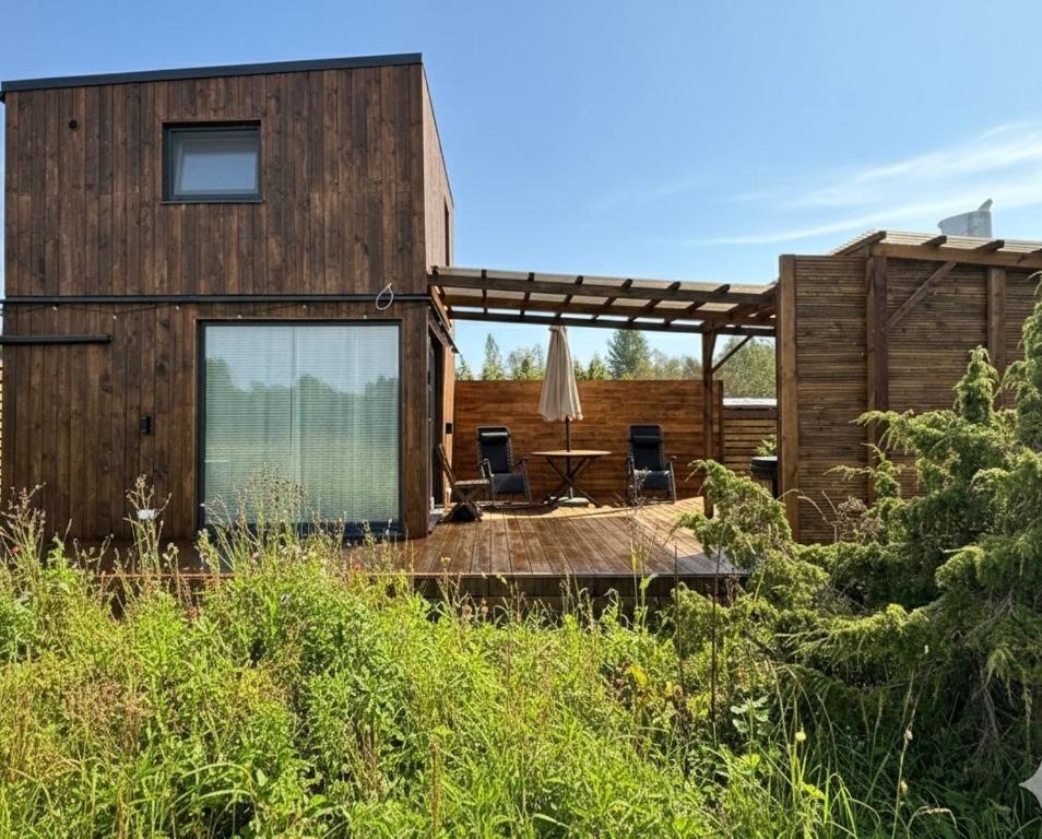 Kadaksalu with sauna hinnas, Ruu