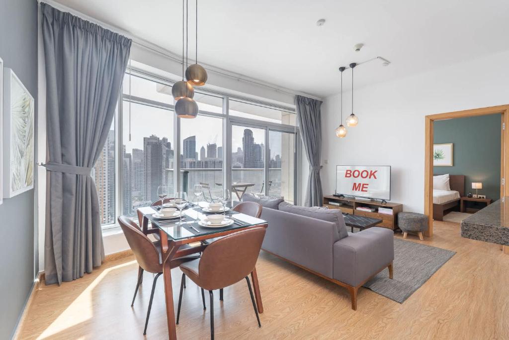 Downtown Dubai sleeps 2 with Incredible Pool, Dubaï