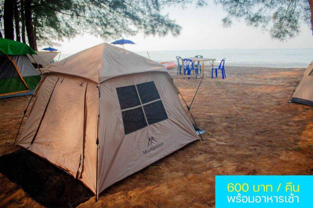 บ้านบุญบีช แคมป์ปิ้ง Tent MD, Ban Nok Na