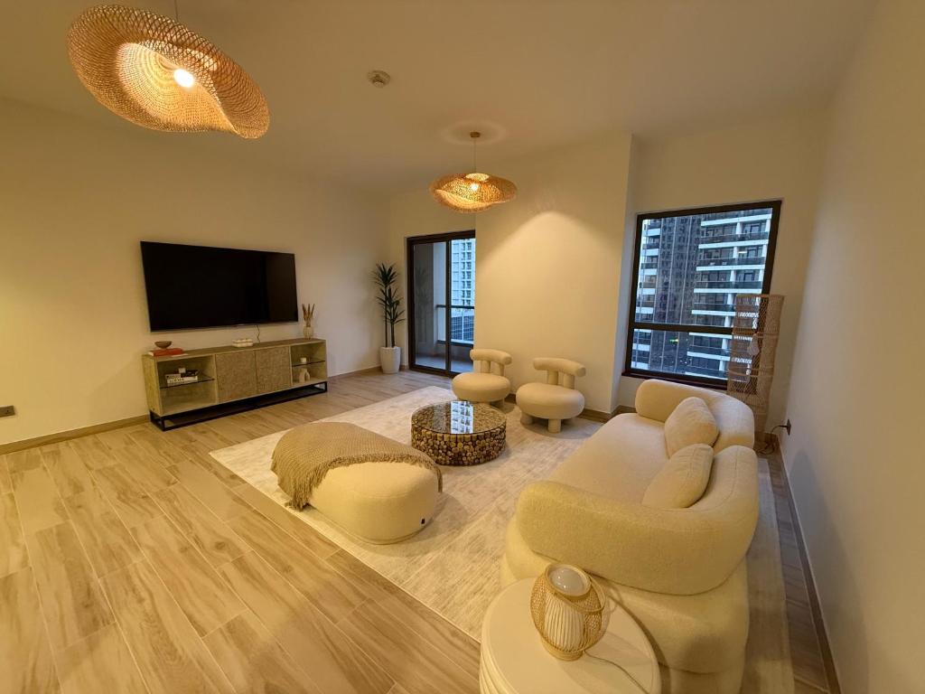 Marina View apartment near JBR beach, Dubái