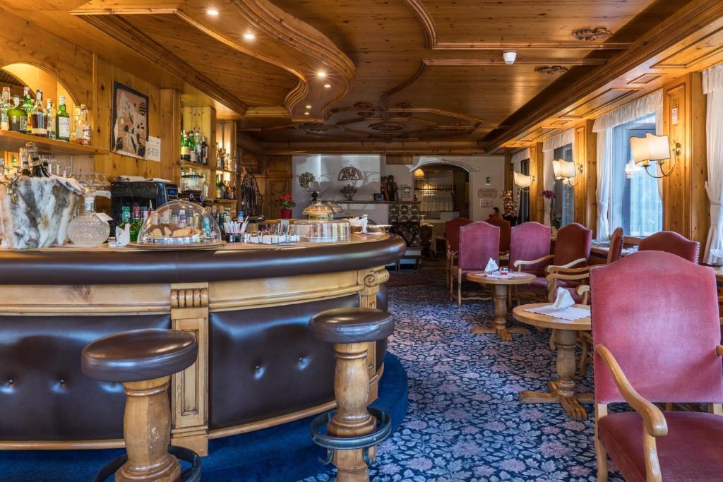 Bar/lounge