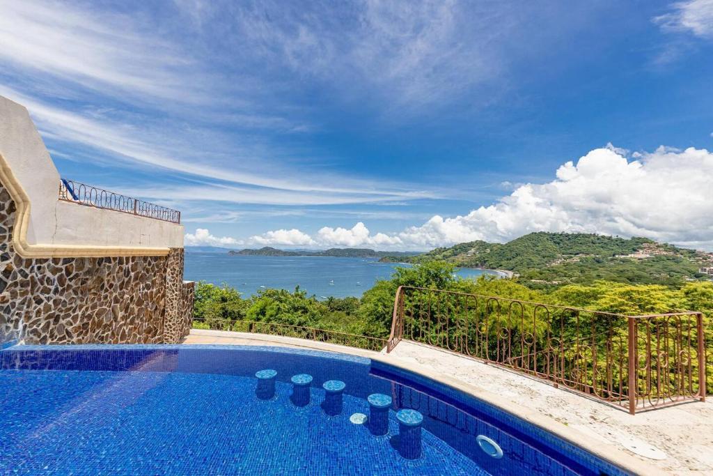 Mariners Point C1, Playa Hermosa