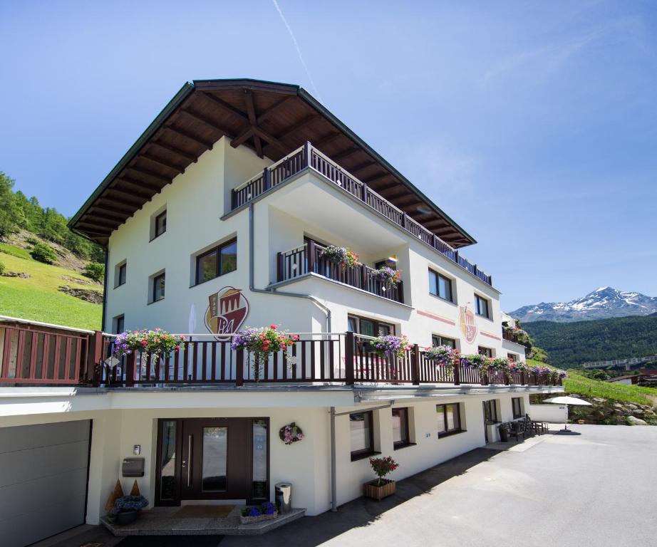 Haus Pia by A CASA - 2