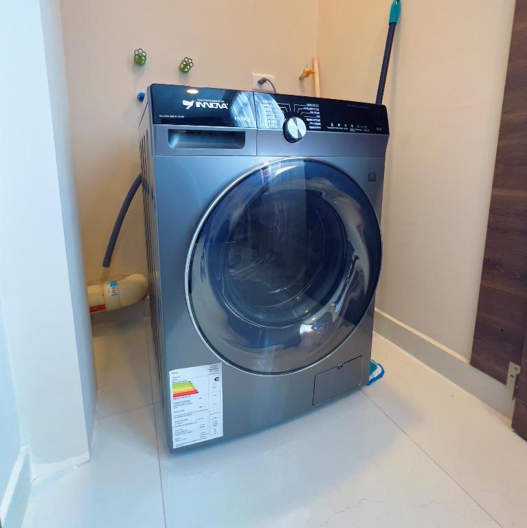 Apartamento Minimalista en el Centro de Loja - 3