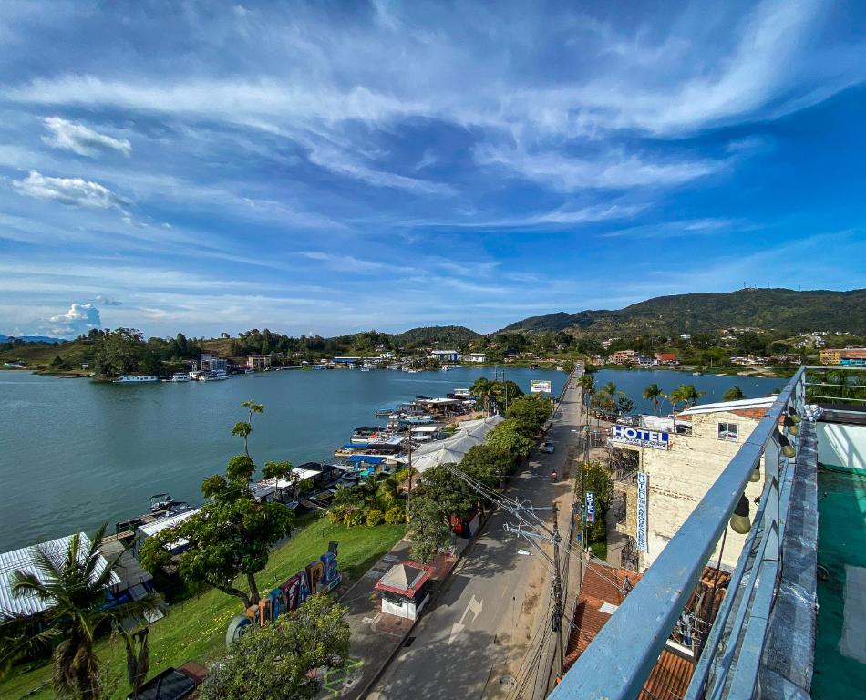 Hermoso Apartamento Frente al Embalse 2 Habs View - 2