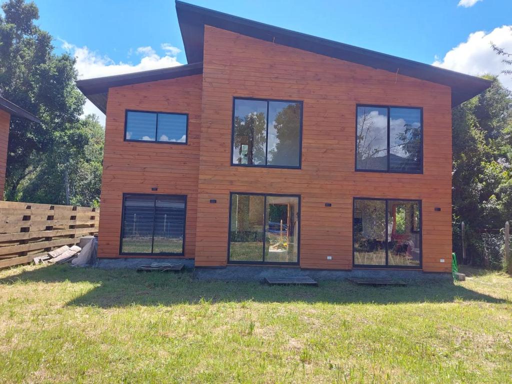 Beautiful Cabin in Pucon 4D3B - 1