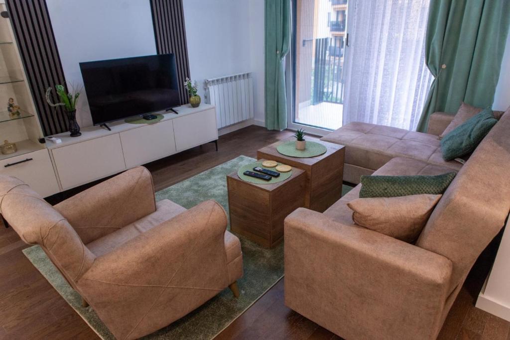 I&I Tesla 2Bedrooms V - 2