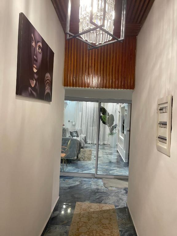 Hôtel Saphir Group, Douala