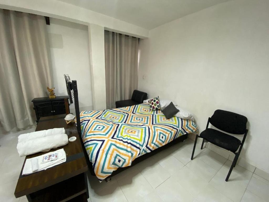 Charming apartment near Los Dinamos and Six Flags - 3