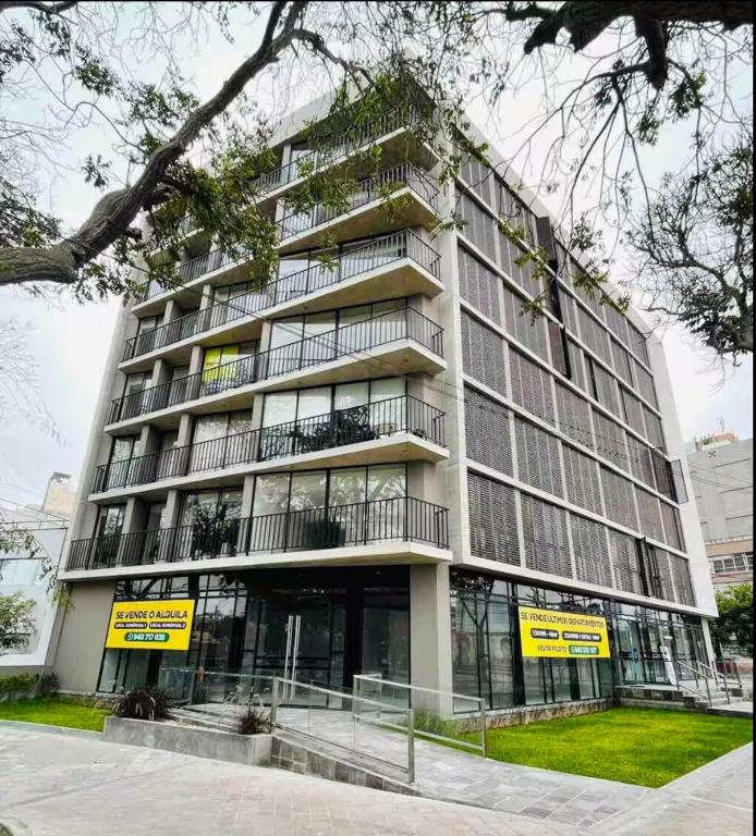 Cozy Apartment with Park Views in Financial Center - 4