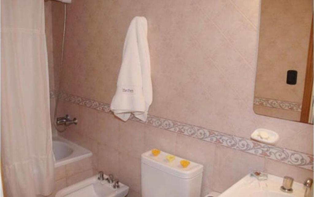Apart deptos y duplex Villa Gesell - 1