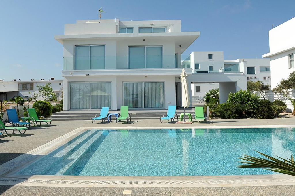 Villa Kalypso — Hotel in Ayia Napa