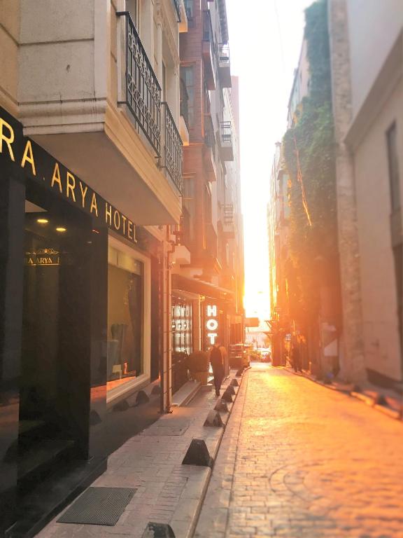 Pera Arya Hotel photo
