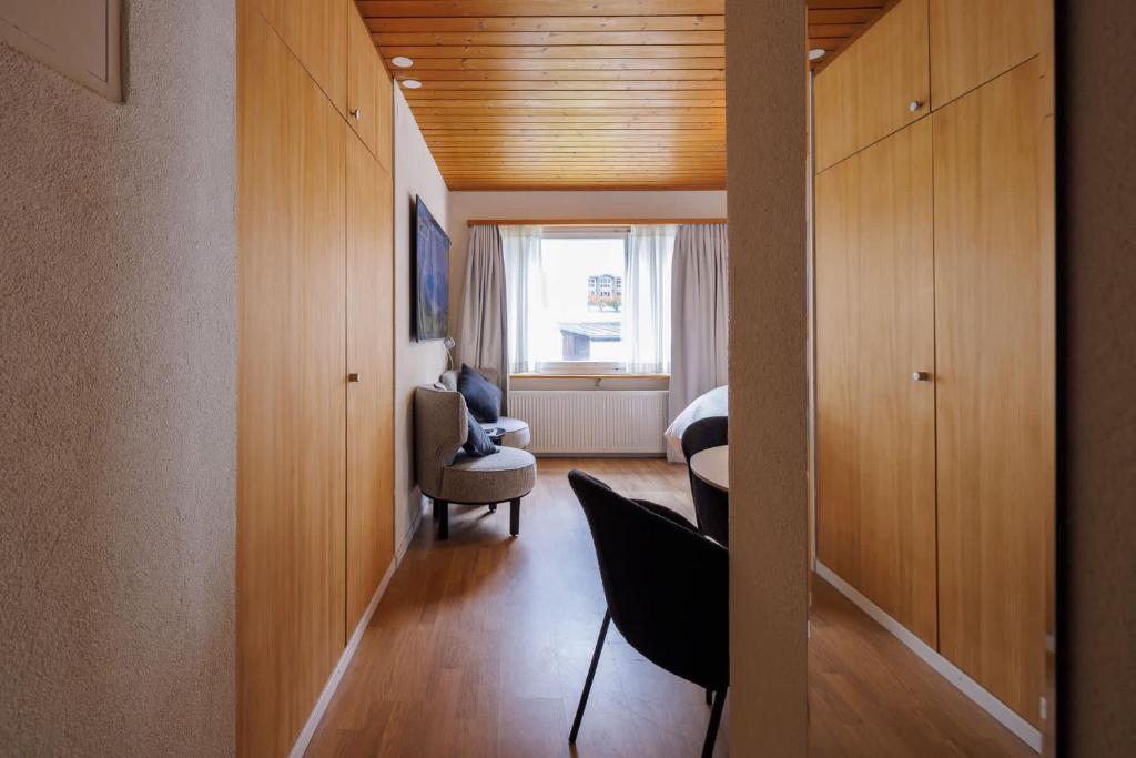 Luxe Davos Studio Central Walk to Lifts - 4