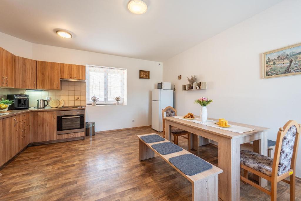 Apartman v Ladove kraji 전경