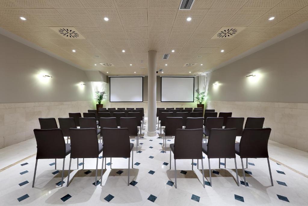 บริการและสิ่งอำนวยความสะดวก