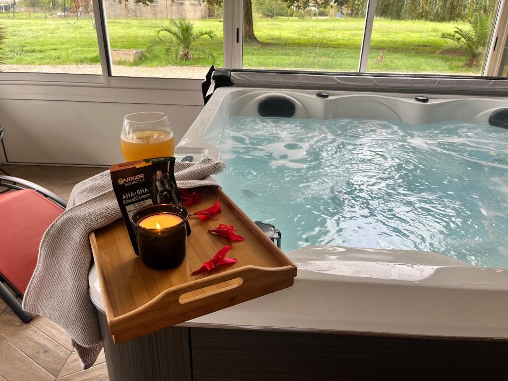 L’Instant, Caupenne