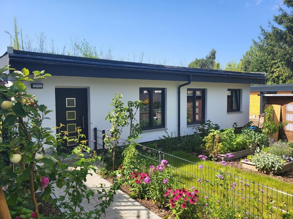 Kleines aber feines Apartment für zwei, Woltersdorf