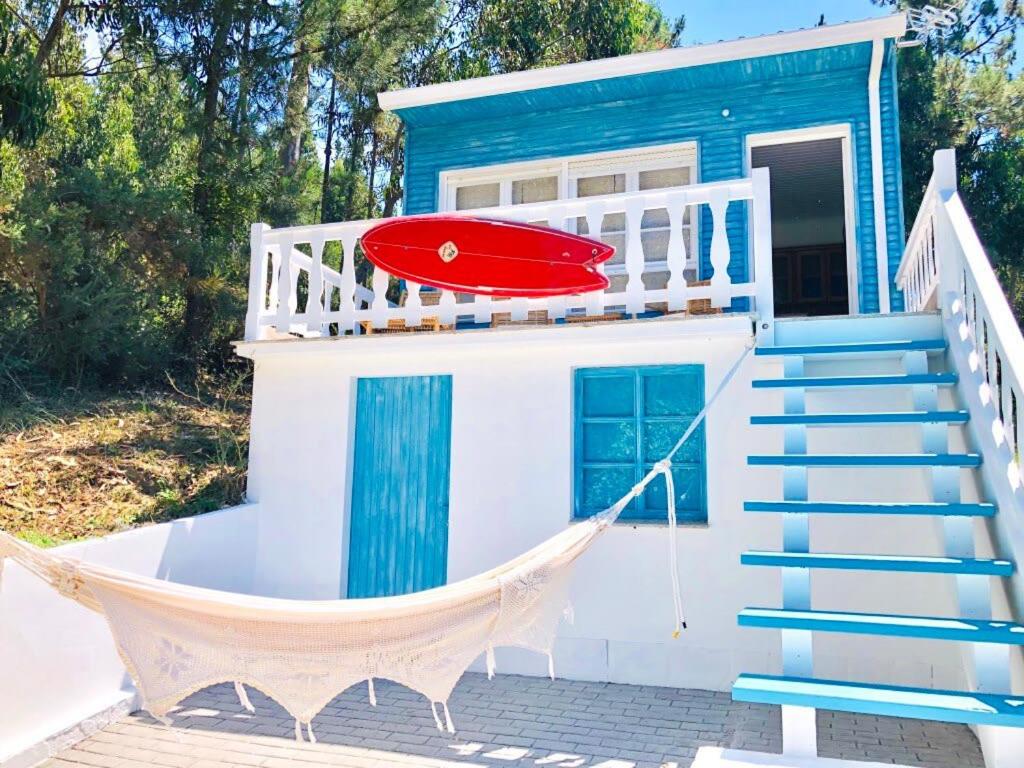 The Cliffs - Bannanas Longboard, O Barqueiro