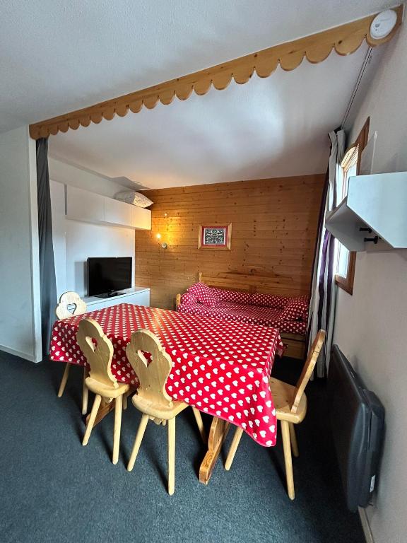Studio 4 à 5 personnes - Les balcons de Sirius RISOUL - 3
