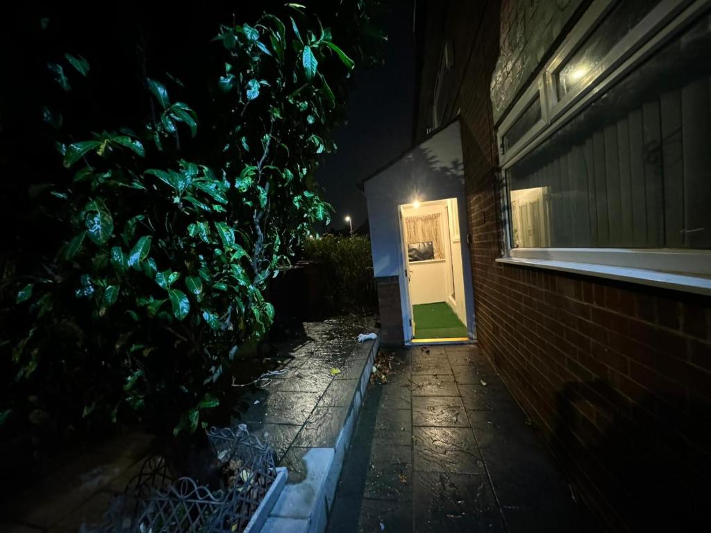 Rainbow house, Killingbeck