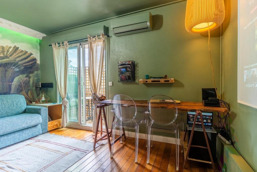 Cozy studio close to train station - 5