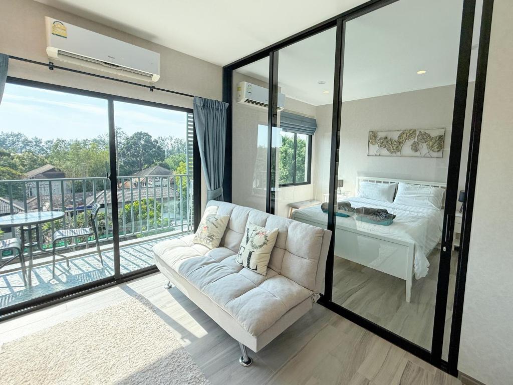 The Title Residencies Naiyang by Mill, Nai Yang pláž