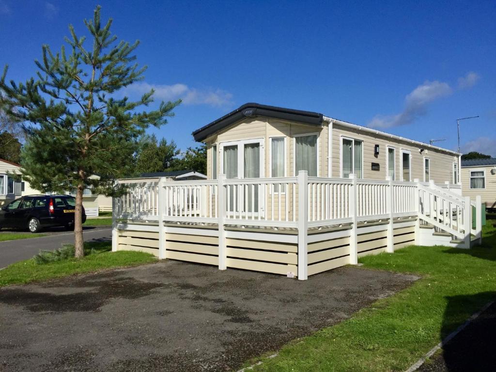 Orchid by Davies Caravans on Oakdene Forest Park, Saint Leonards