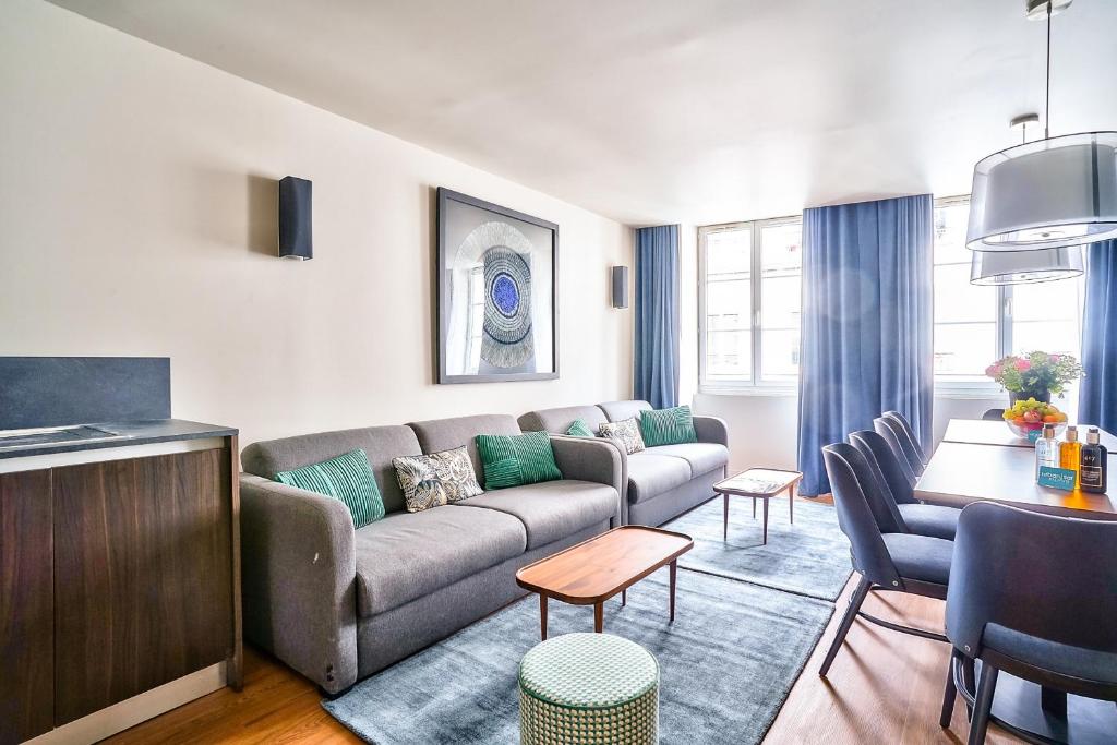 UrbanFlat 131 - Amazing apartment in the center of Paris, Paris